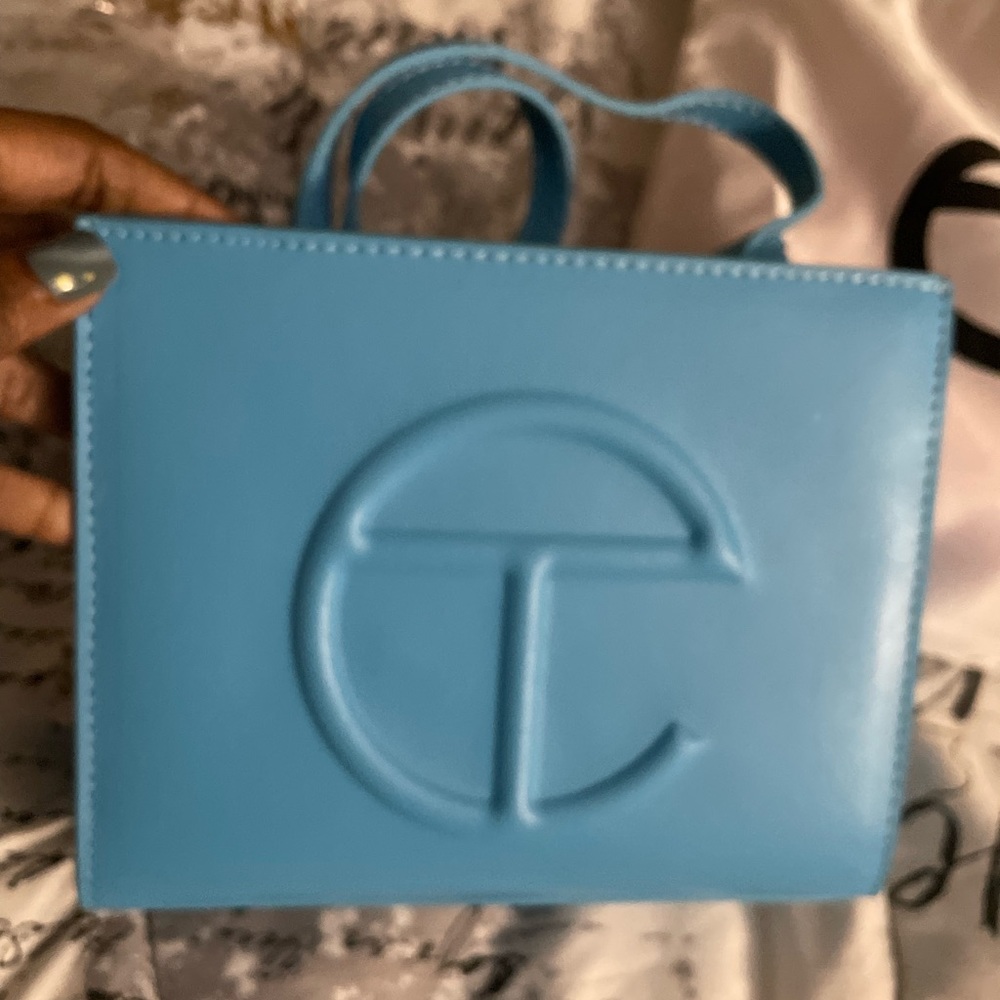 Crossbody bag